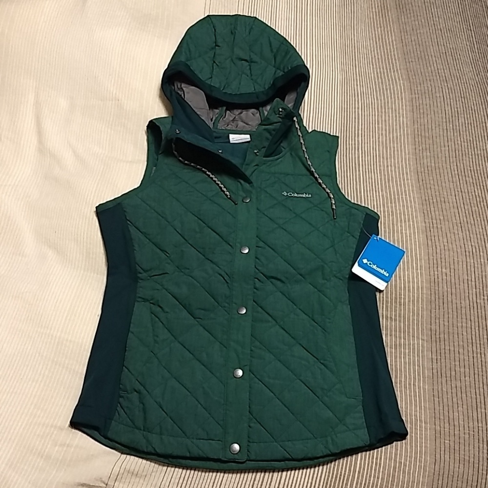 NWT Columbia Pilsner Peak Green Vest